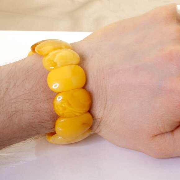 Real BALTIC AMBER Bracelet, Royal White Amber Bracelet, Egg Yolk Amber 25.3 gram - Picture 8 of 11